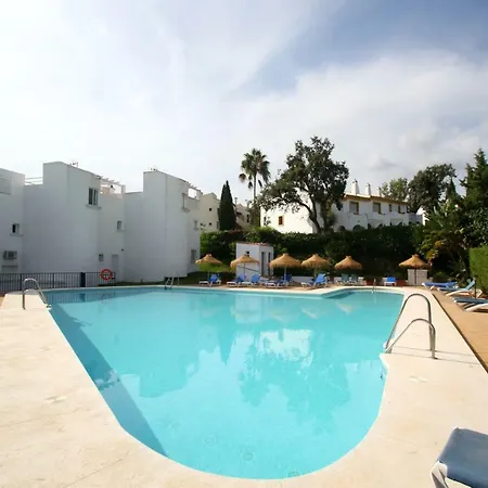 Rooftop - Chalet En Cabo Pino Con Vistas Al Mar, Jardines Y Piscina * Marbella