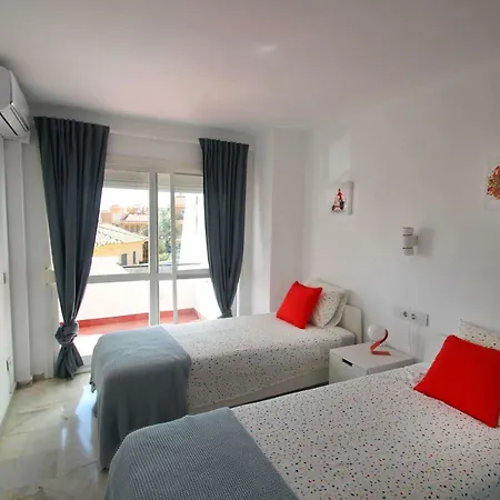 Rooftop - Chalet En Cabo Pino Con Vistas Al Mar, Jardines Y Piscina Holiday home Marbella