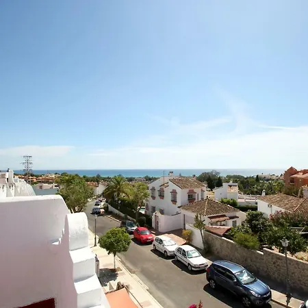 Rooftop - Chalet En Cabo Pino Con Vistas Al Mar, Jardines Y Piscina